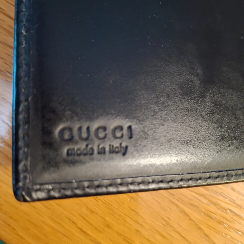 Gucci Calfskin Leather Long Tri-Fold Wallet With Unbranded Dust Bag GUC - Picture 10 of 16